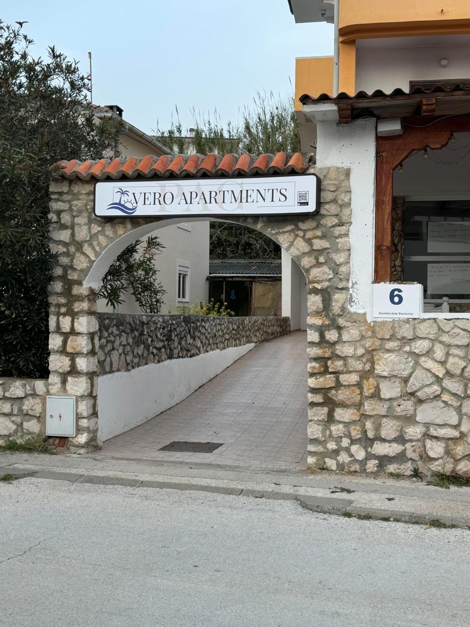 פג Pag Vero Apartments מראה חיצוני תמונה